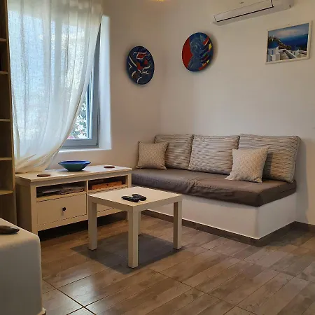 Casa Brad Agios Arsenios